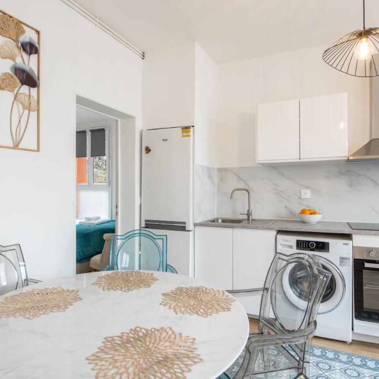 Spacious and bright 2-bedroom large apartment very close to Paris - near metro - Superior Apartment mit 2 Schlafzimmern - 41
