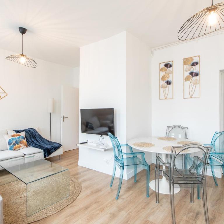 Spacious and bright 2-bedroom large apartment very close to Paris - near metro - Superior Apartment mit 2 Schlafzimmern - 9