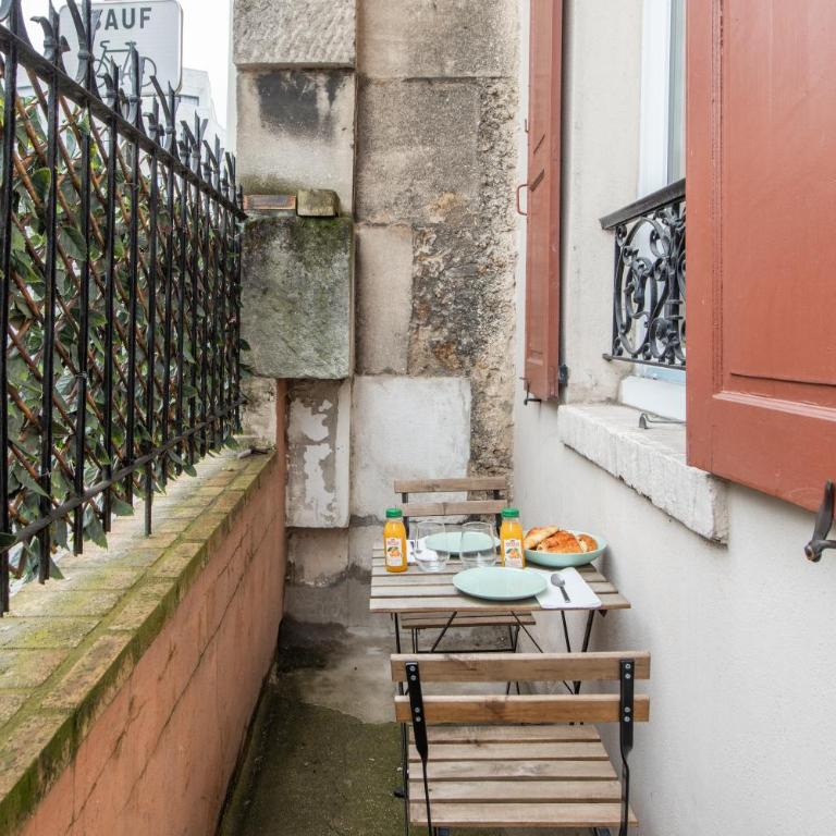 Spacious and bright 2-bedroom large apartment very close to Paris - near metro - Superior Apartment mit 2 Schlafzimmern - 23