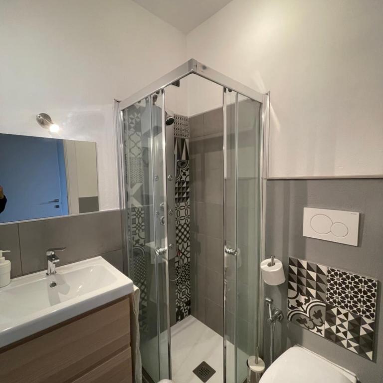 Mistral En-suite see view garden - Camera Queen con Vista Giardino - 6
