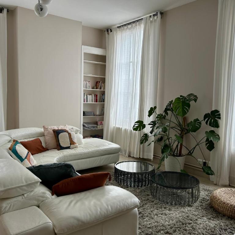 La Terrasse des bords du Cher - Three-Bedroom Apartment - 19