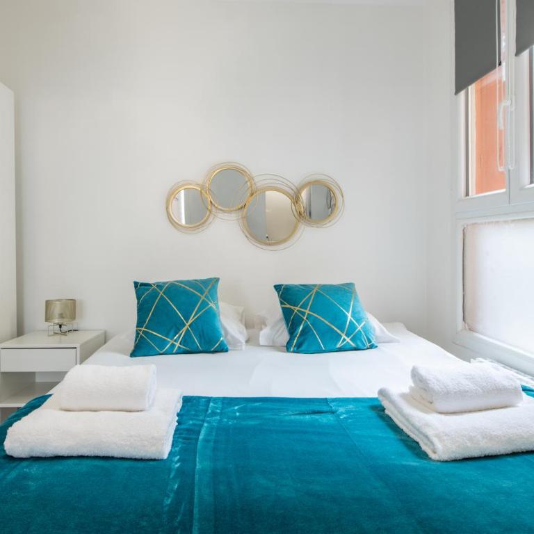 Spacious and bright 2-bedroom large apartment very close to Paris - near metro - Superior Apartment mit 2 Schlafzimmern - 17