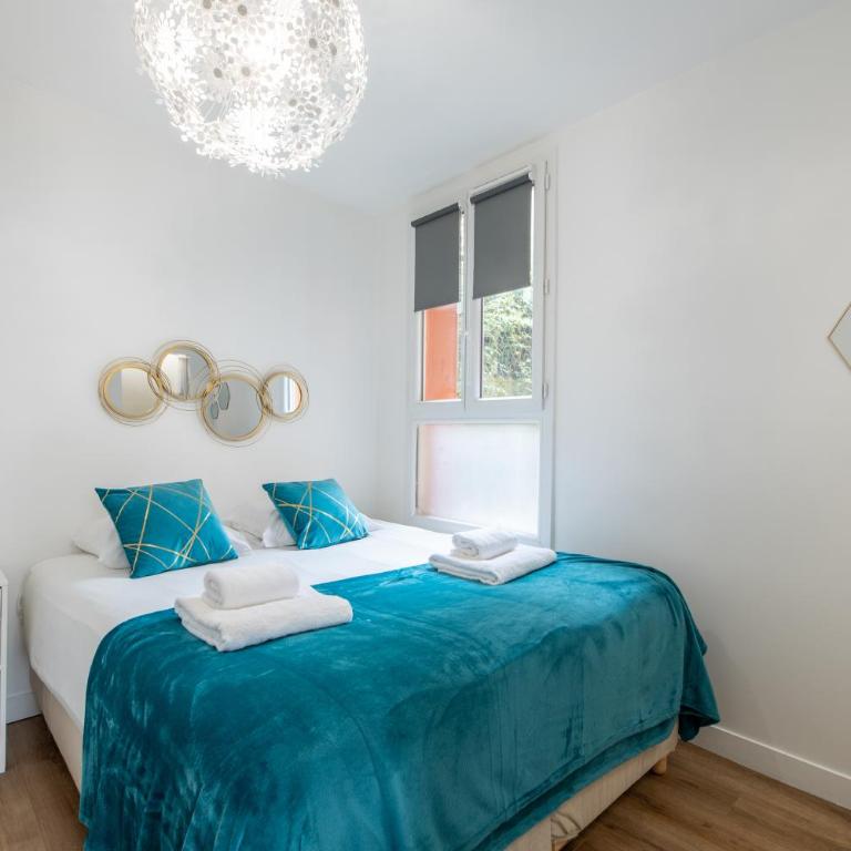 Spacious and bright 2-bedroom large apartment very close to Paris - near metro - Superior Apartment mit 2 Schlafzimmern - 1