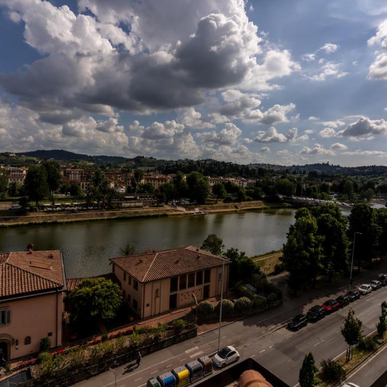 Columbus Urban Resort - Deluxe Double Room with River View and One-time SPA access - 2