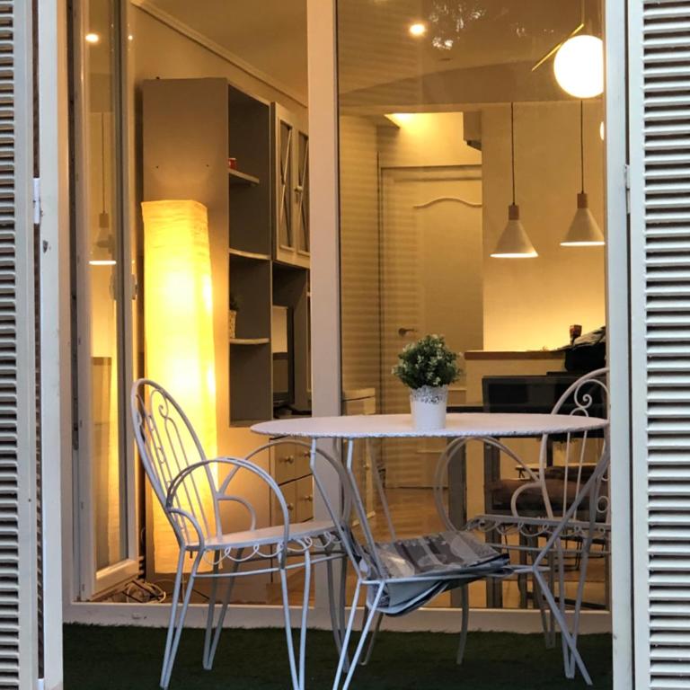 Alojamientos Castellana Jardín 1 y 2 PARKING Y PISCINA GRATIS!! - CASTELLANA JARDIN II. PLANTA BAJA - 2