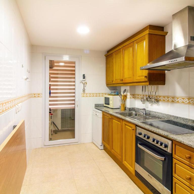 3 Bedroom Stunning Apartment In Calpe - Apartamento de 3 dormitorios - 6