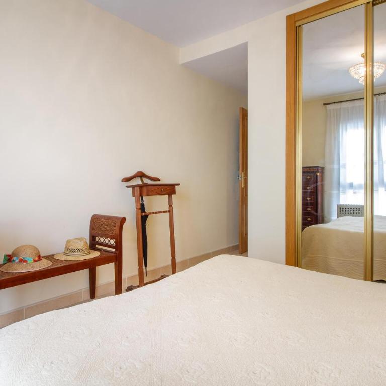 3 Bedroom Stunning Apartment In Calpe - Apartamento de 3 dormitorios - 24
