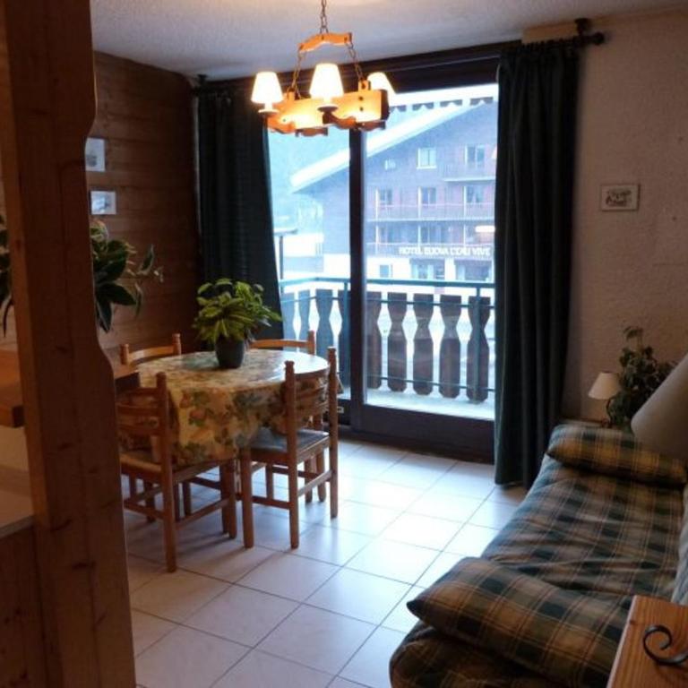 Appartement 2 pièces, 4 pers, balcon, proche des remontées mécaniques - FR-1-676-125 - Appartement - 2