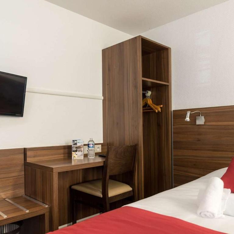 Brit Hotel Plaisance A9/A61 - Chambre Double - 7