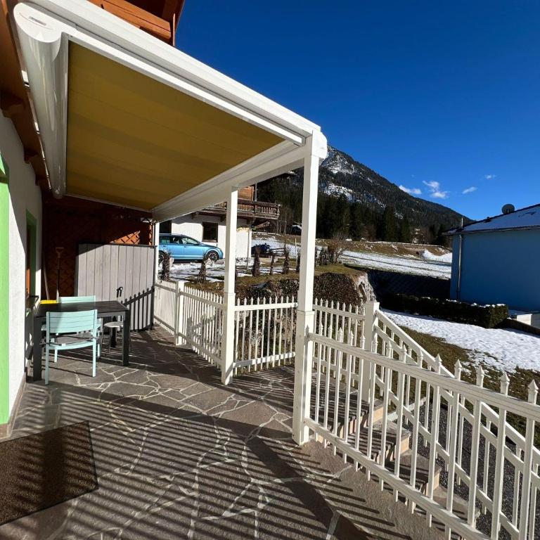 Ferienwohnung Maximilian - Apartment mit Blick auf die Berge - 3