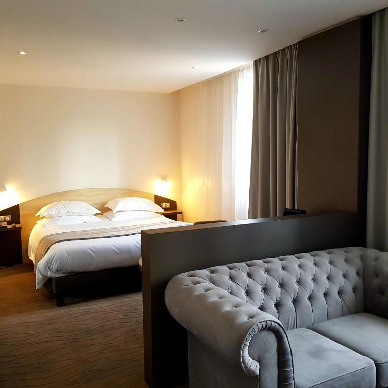 Brit Hotel de Grignan Vichy - Suite Deluxe - 4