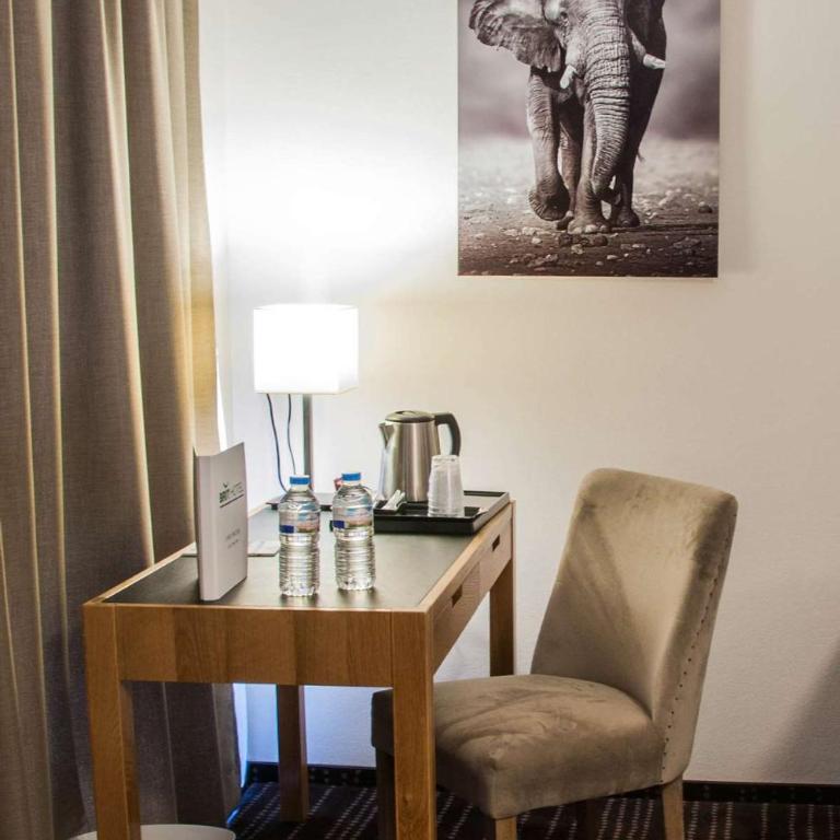 Brit Hotel Strasbourg Le Lodge - Chambre Familiale - 2