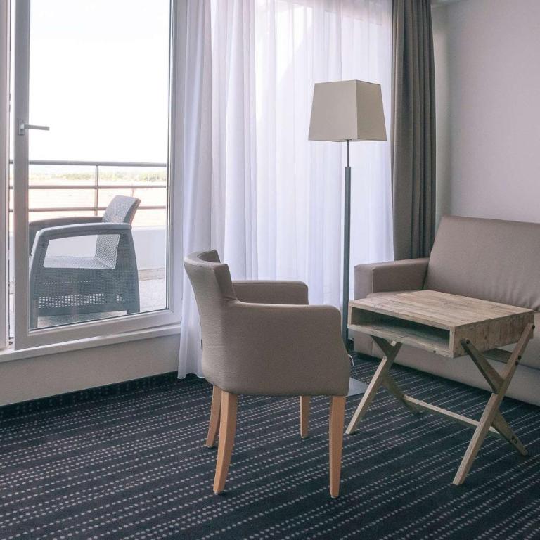 Brit Hotel Strasbourg Le Lodge - Suite - 11