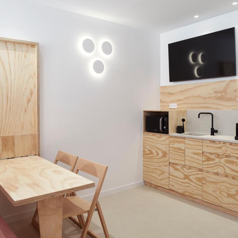 FeelFree STAYS Antiguo - Estudio Superior - 14