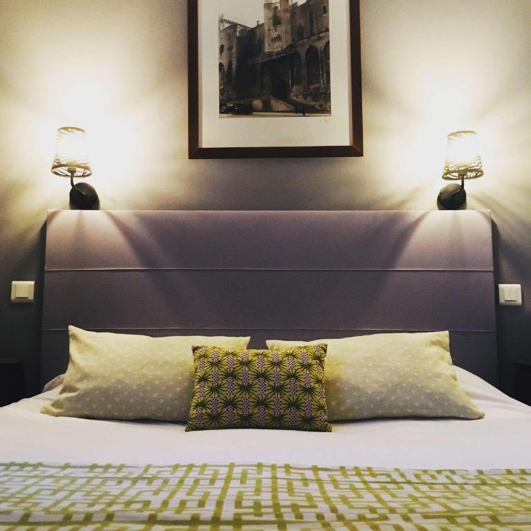 Brit Hotel Acacias - Chambre Double Standard (12 m²) - 3