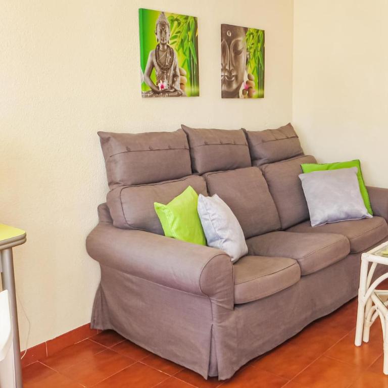 Gorgeous Apartment In Torrevieja With Wifi - Apartamento de 1 dormitorio - 2