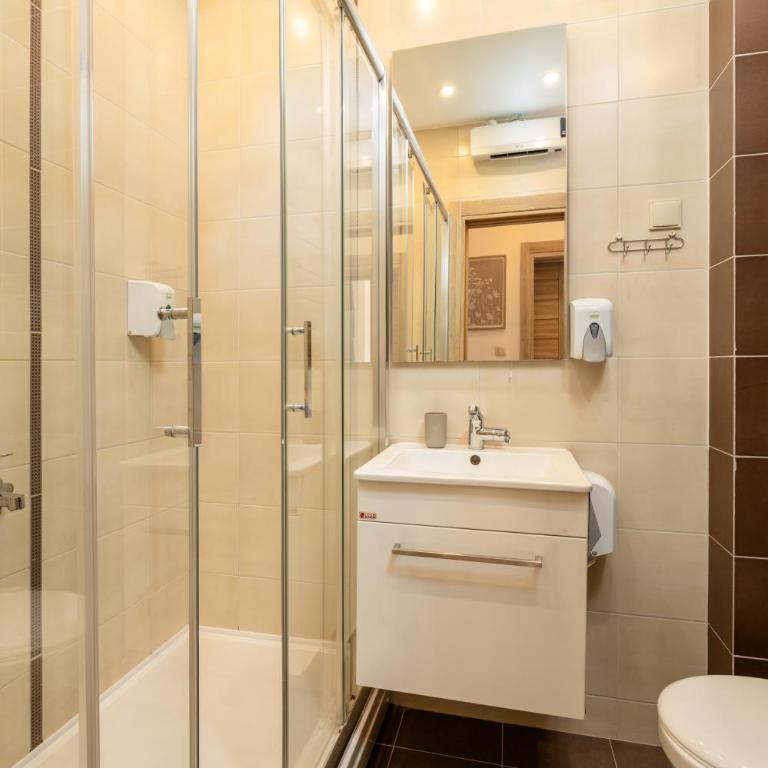 Apart hotel KATUNJANIN - Two-Bedroom Apartment - 8