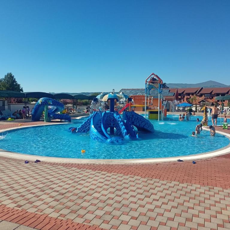 OPERA LUX APARTMENTS Green Hill - Relax & Free Parking - Deluks Apartman - 60