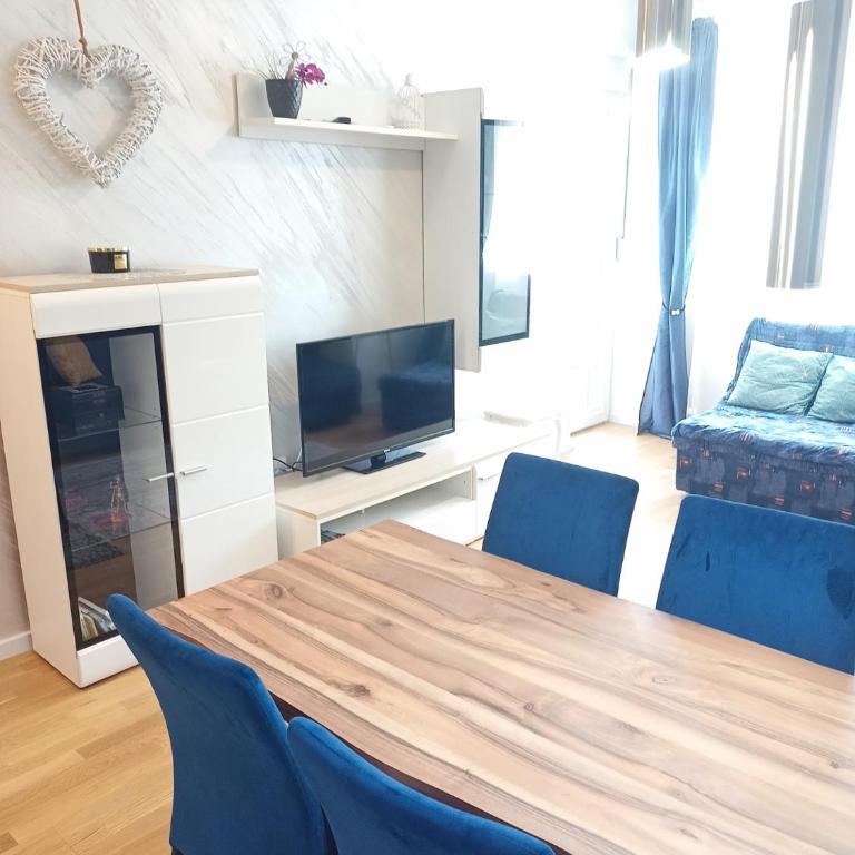 OPERA LUX APARTMENTS Green Hill - Relax & Free Parking - Deluks Apartman - 87