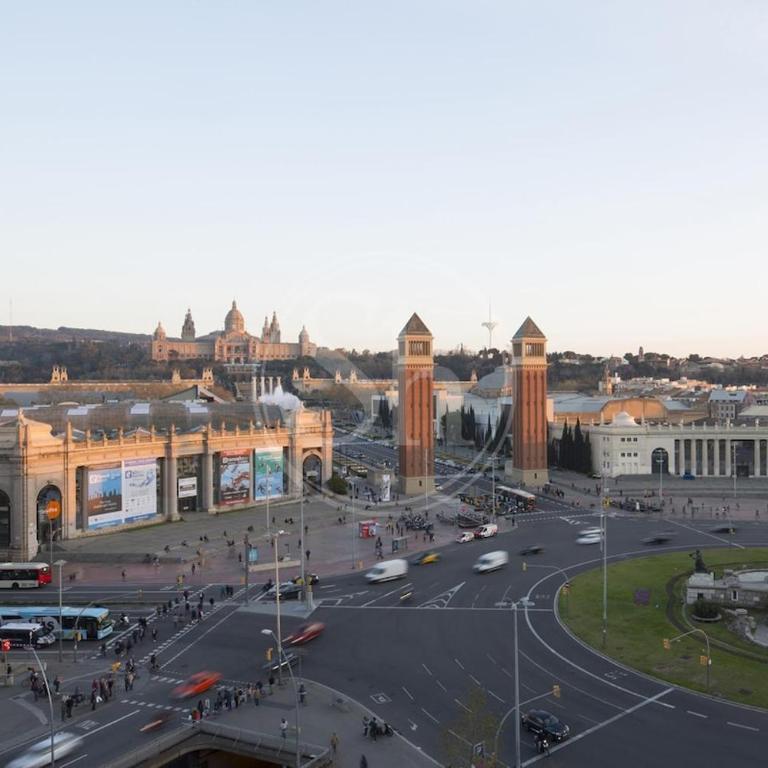 Apartamento con Terraza en Poble Sec - Three-Bedroom Apartment - 32