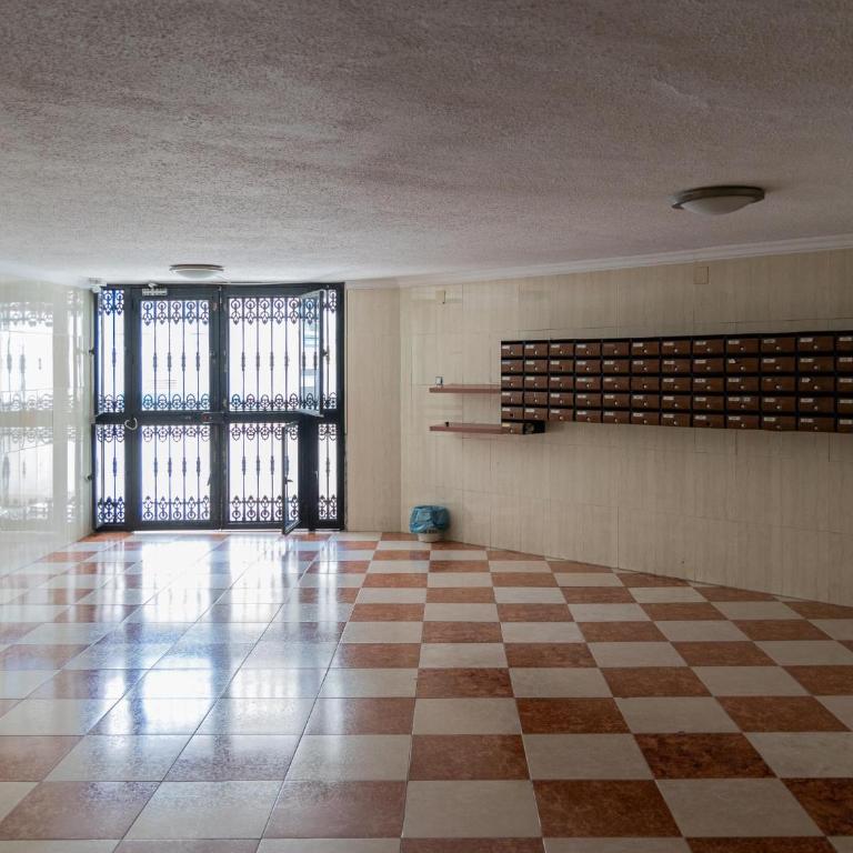 Torremolinos Centro Apartamento con parking y playa a 5 min, wifi alta velocidad - Apartamento - 33