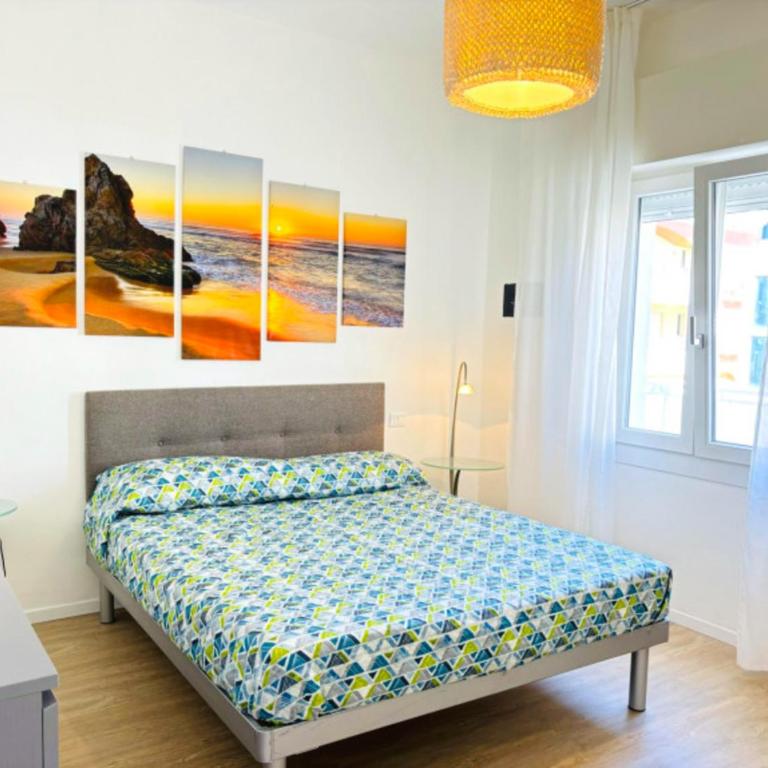 Beachside apartment with balcony - Apartment - 6