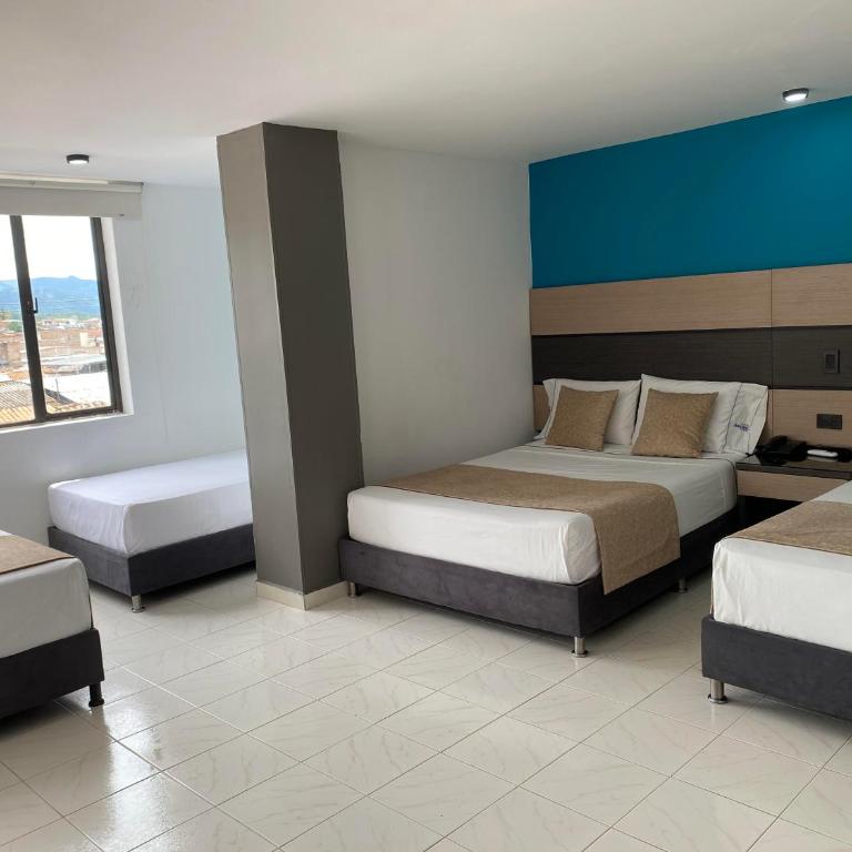Hotel Plaza Real Ocaña - Habitación Familiar - 6