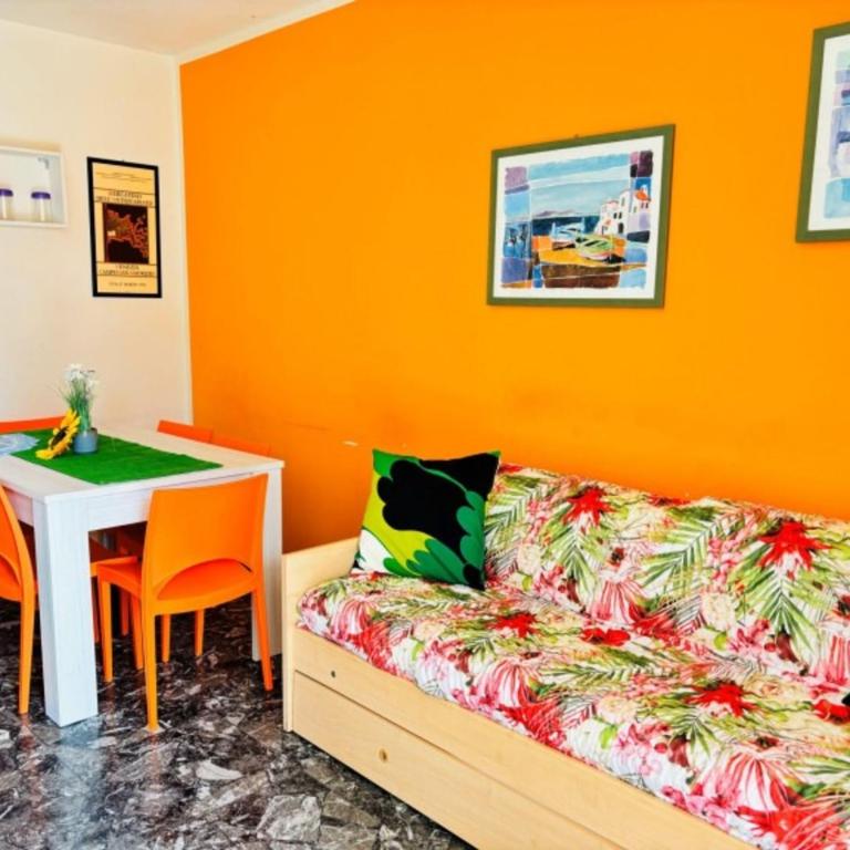 Bright flat with balcony - Appartamento - 7