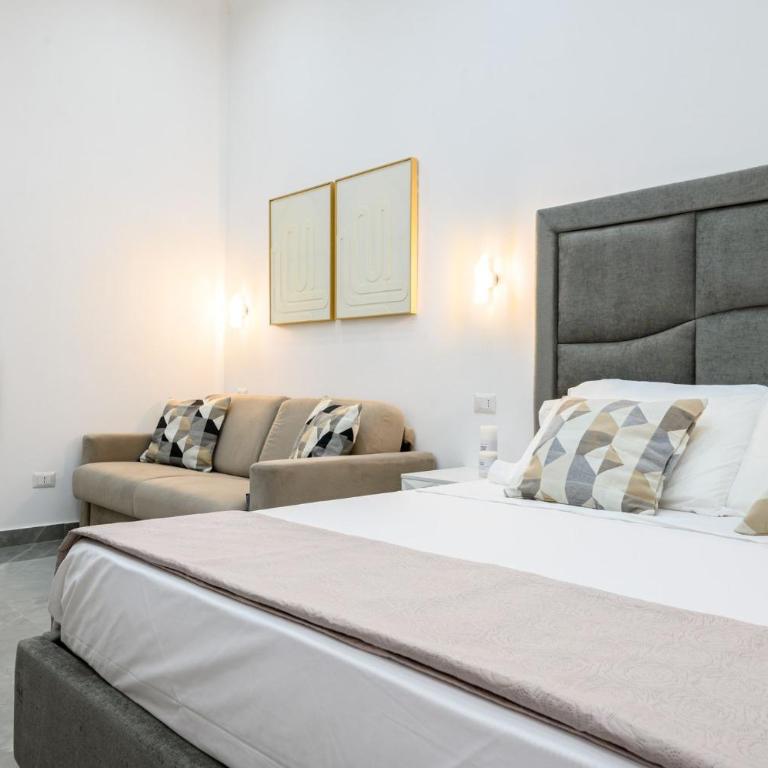 Giordano Suite Center - Camera Quadrupla con Bagno Privato - 17