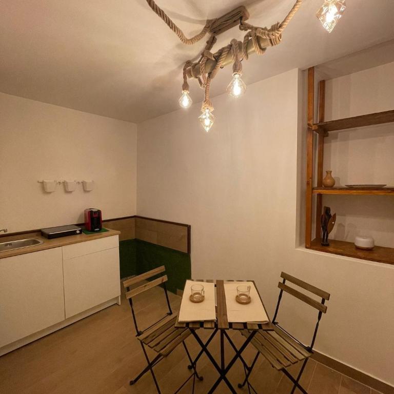 Cerami Jungle Suite - Appartamento con 1 Camera da Letto - 15
