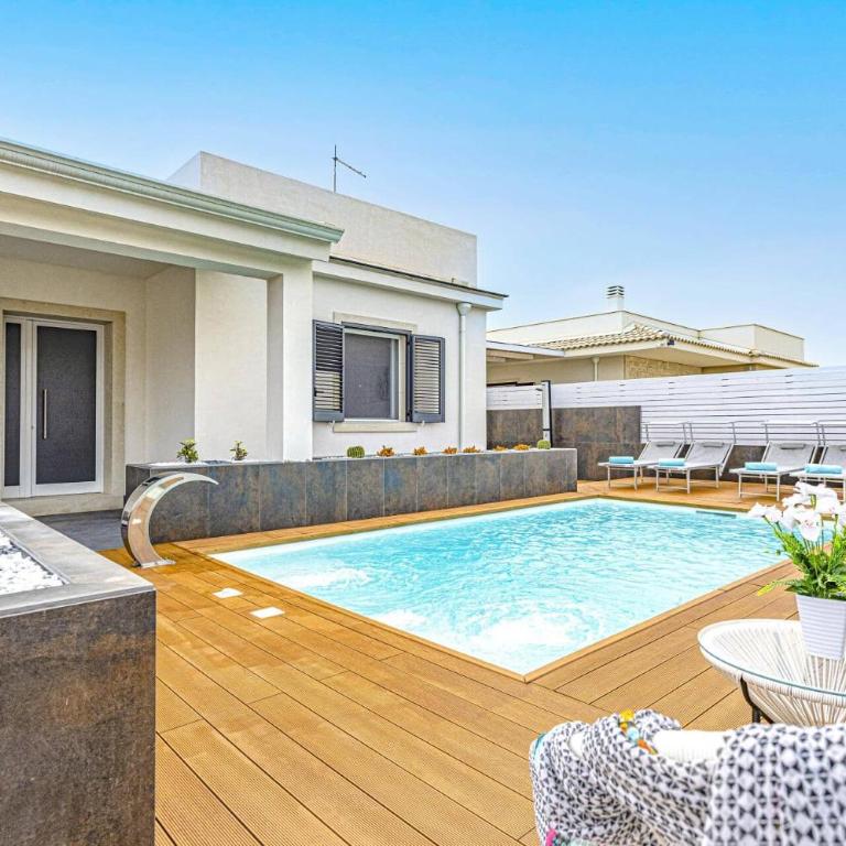 Villa Loredana by Villa Plus - Villa - 1