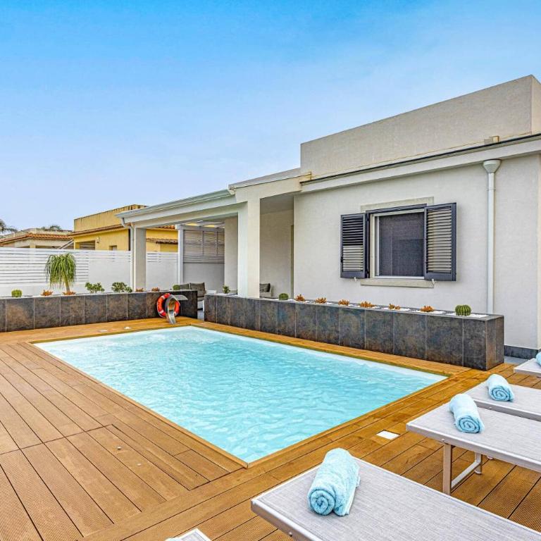 Villa Loredana by Villa Plus - Villa - 23