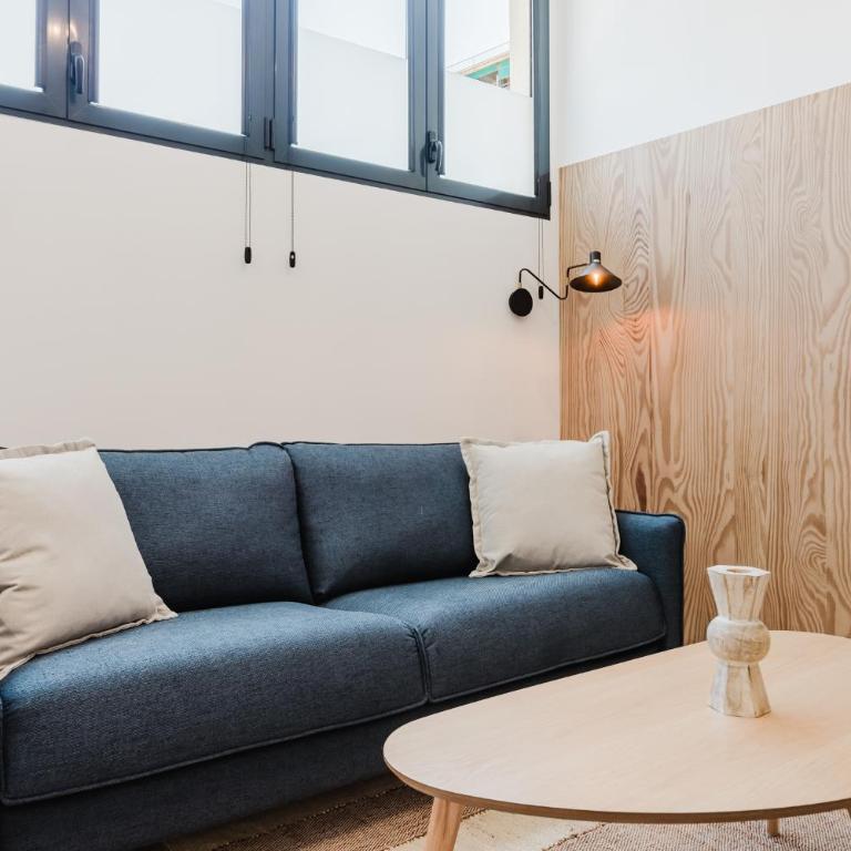 Valencia Apartments by Olala Homes - Studio - 11