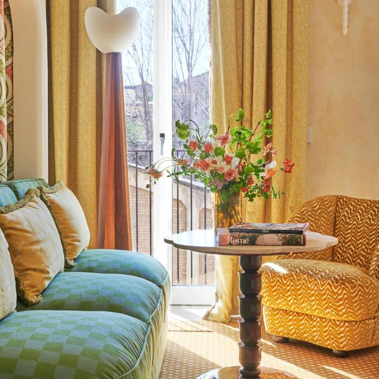 Casa Monti Roma - Superior Double or Twin Room with City View - 1