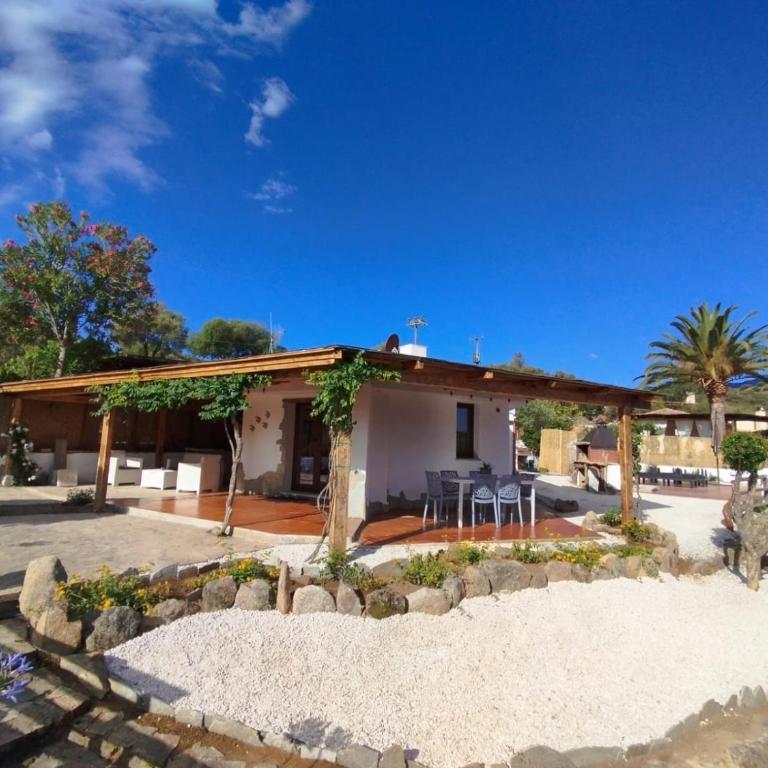 Villa Sa Mama - Two-Bedroom Villa - 3