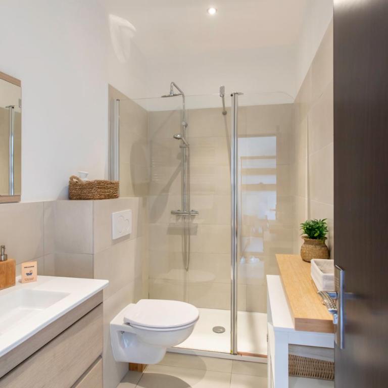 C12 Staywizus - 2 BDR Duplex in Mougins - 2 Parking spaces, AC, Balcony & Pool - Appartement 2 Chambres - 13
