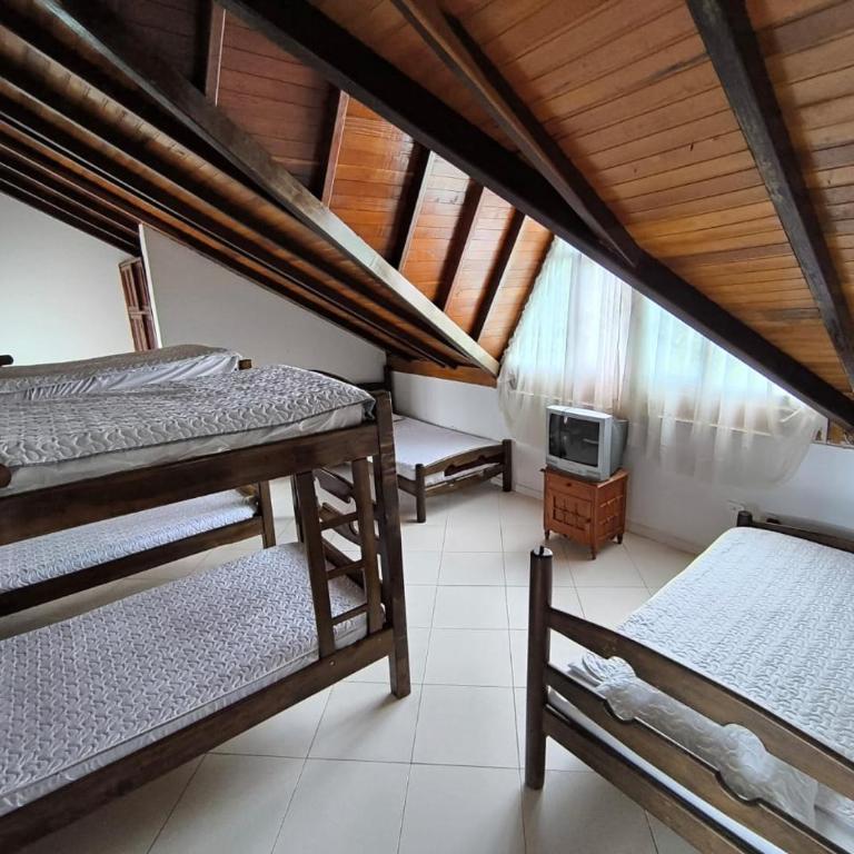 Finca Hotel Posada La Riviera - Family Room with Garden View - 10