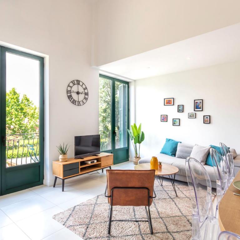 C12 Staywizus - 2 BDR Duplex in Mougins - 2 Parking spaces, AC, Balcony & Pool - Appartement 2 Chambres - 16