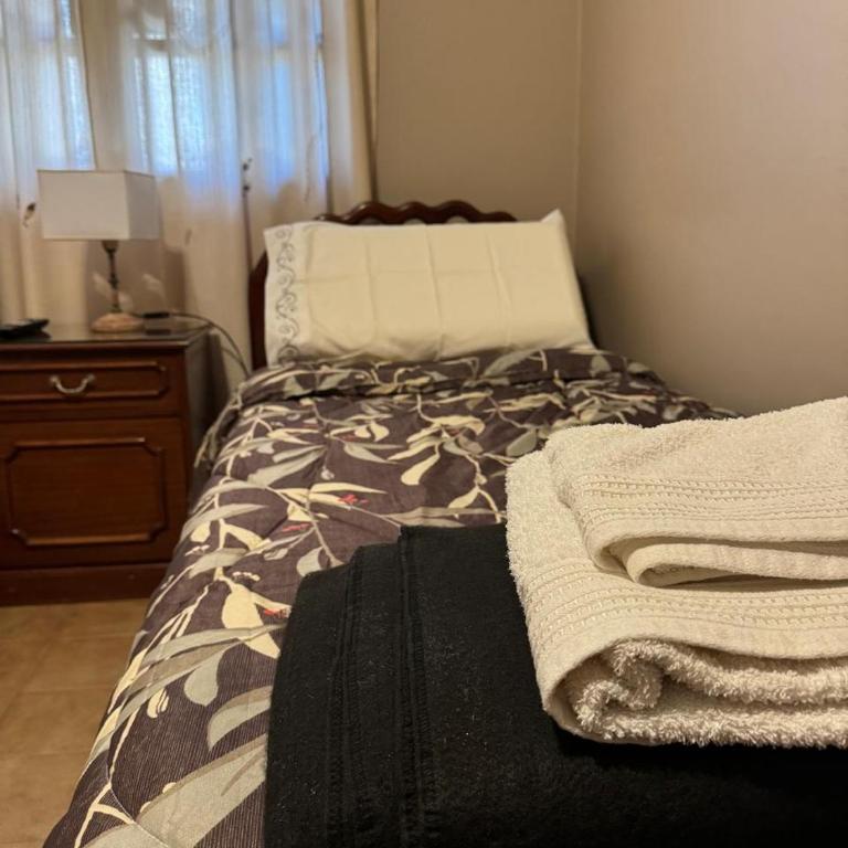 Paz y armonía cerca de todo - Habitación Doble con aseo compartido - 2 camas - 3