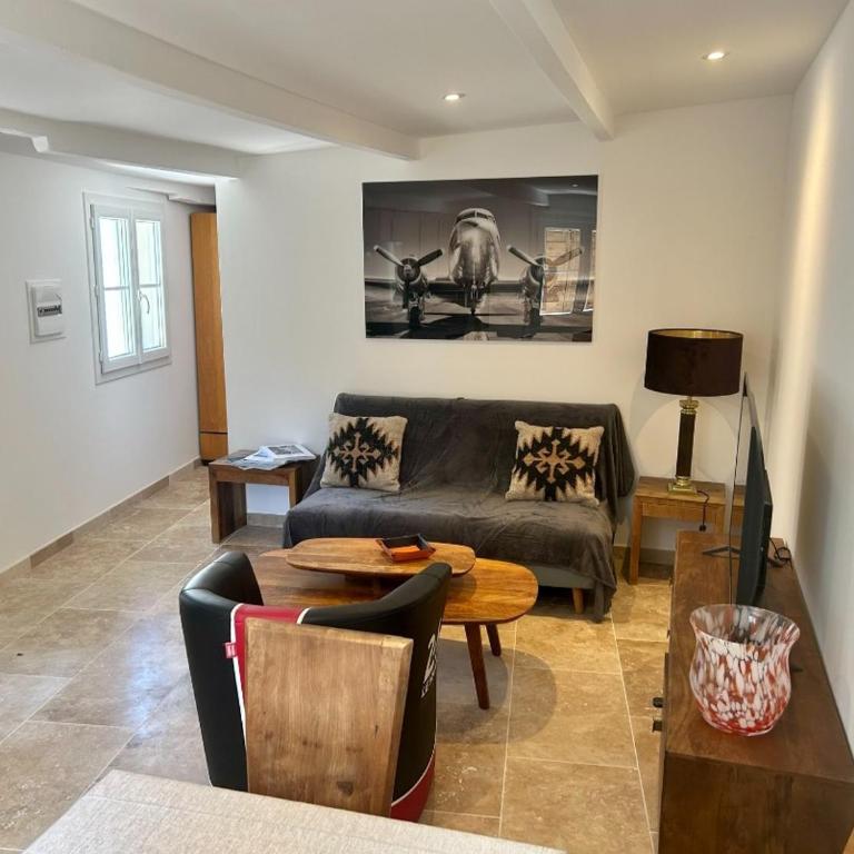 Charmant appartement près de la place des Lices - Apartment mit 1 Schlafzimmer - 9