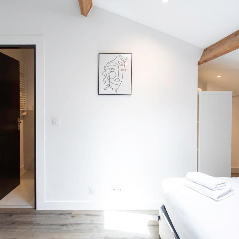 C12 Staywizus - 2 BDR Duplex in Mougins - 2 Parking spaces, AC, Balcony & Pool - Appartement 2 Chambres - 36