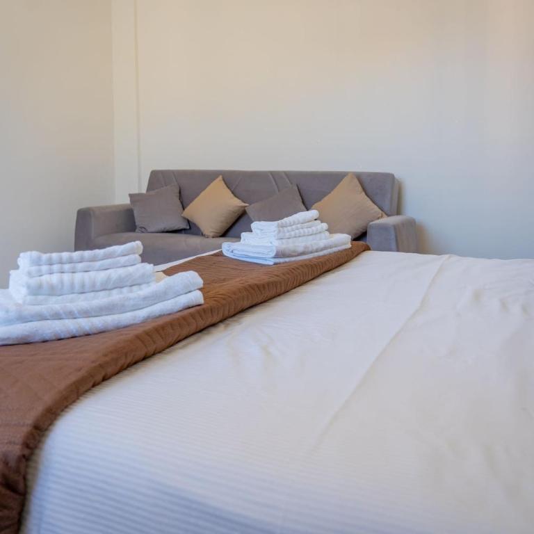 Martina's Home - Appartamento con 2 Camere da Letto e Balcone - 13