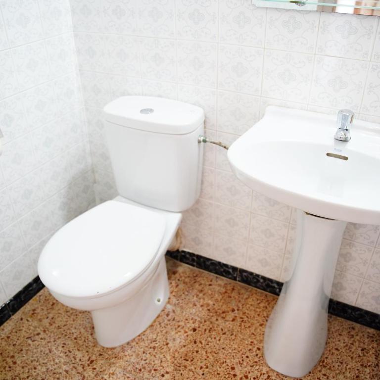 Casa Pastoret - Five-Bedroom House - 33
