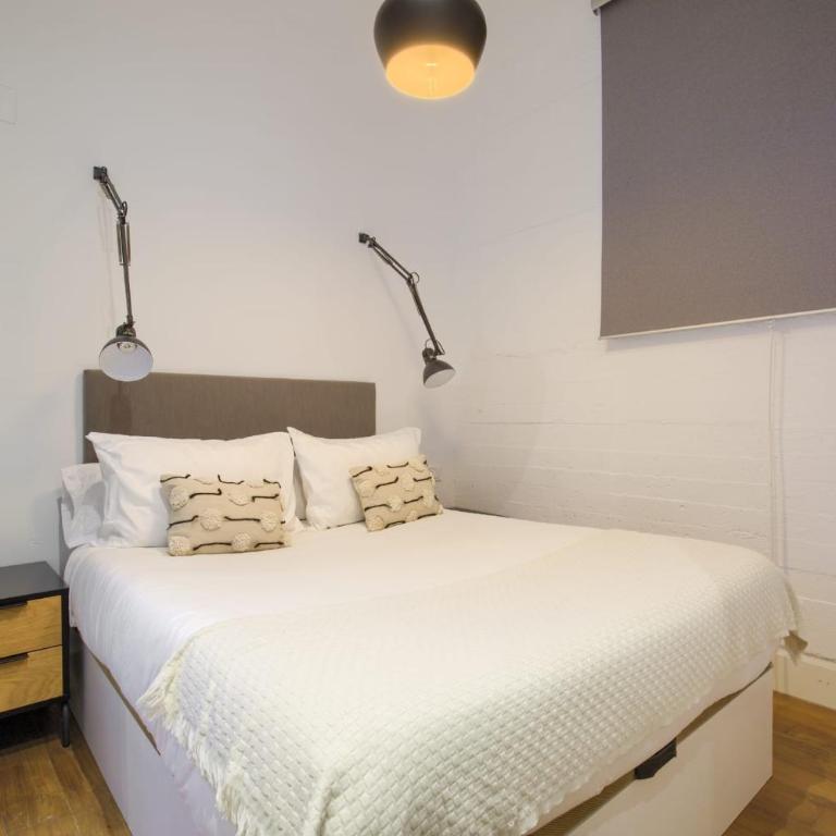 Espectaculares apartamentos centro Madrid - Two-Bedroom Apartment - 9