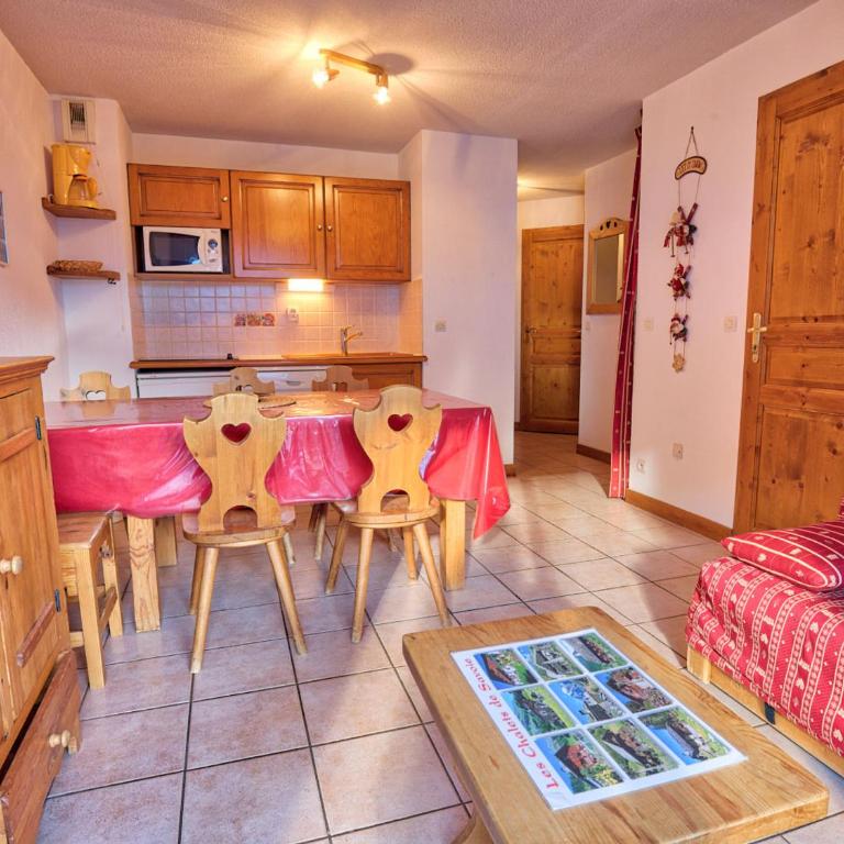 Appartement typique au pied des pistes avec balcon et parking - FR-1-505-45 - Apartamento (6 adultos) - 2
