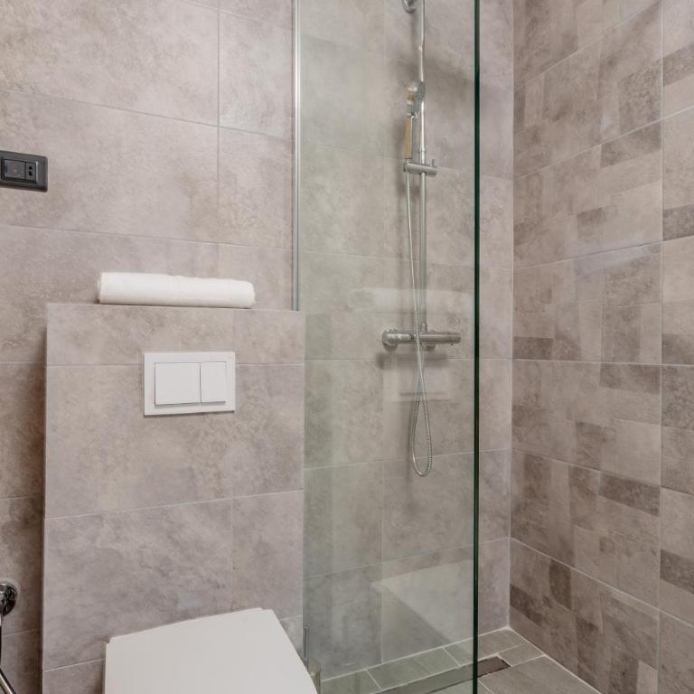 Hotel AQUILO - One-Bedroom Suite - 11