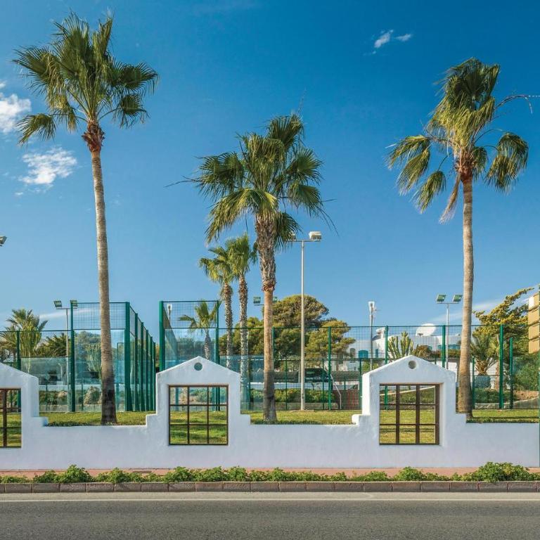 Beach Front Apartment In Roquetas De Mar - Two-Bedroom Apartment - 15