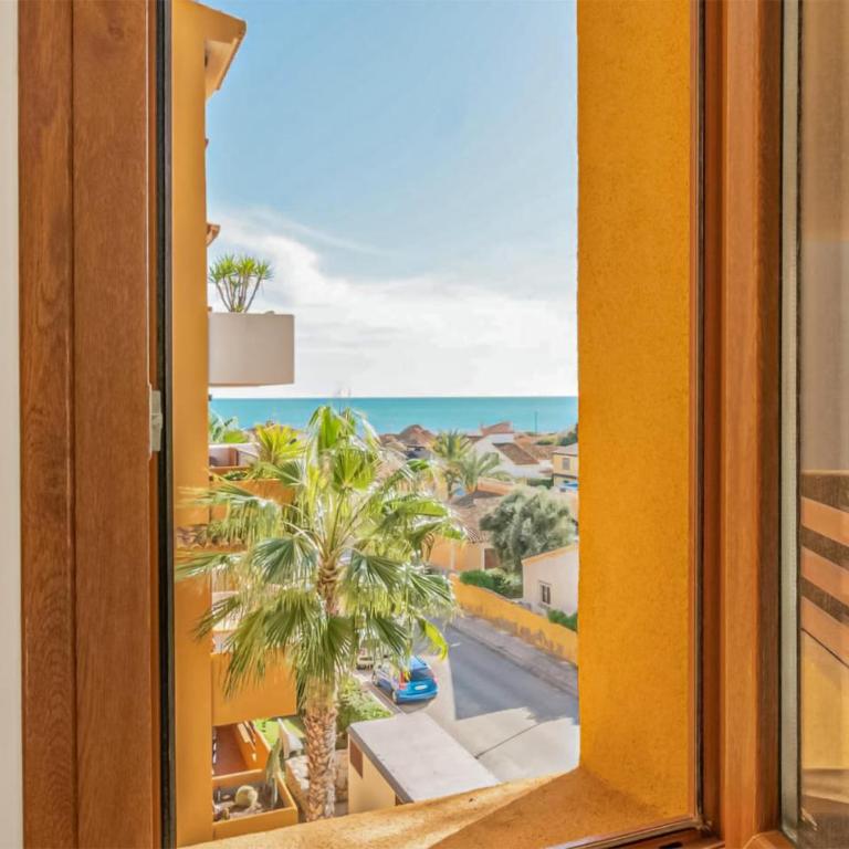 Beautiful Apartment In Torrevieja - Apartamento de 2 dormitorios - 7