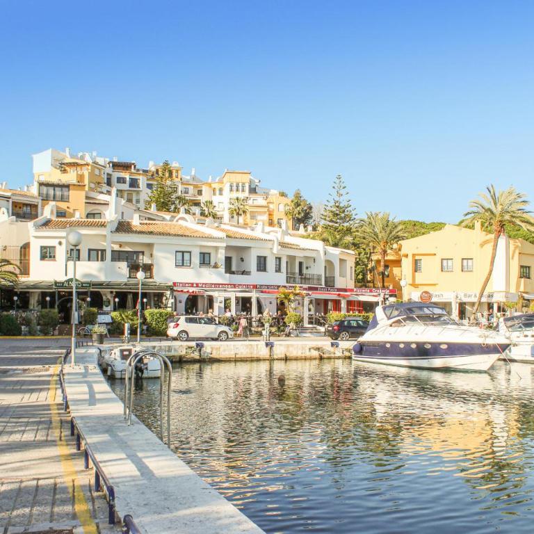 2 Bedroom Awesome Apartment In Marbella - Apartamento de 2 dormitorios - 31