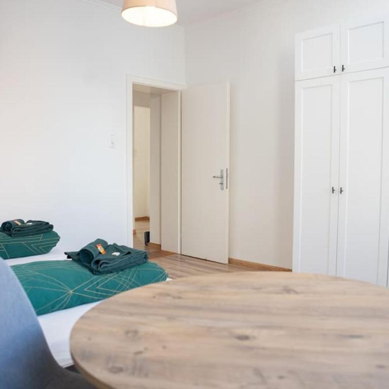 Helle 2-Zimmer Wohnung - Apartamento de 1 dormitorio - 1